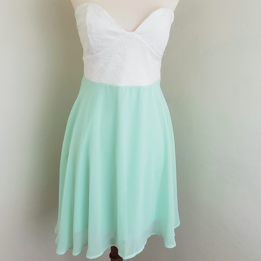 Solemio Strapless Dress Size Medium